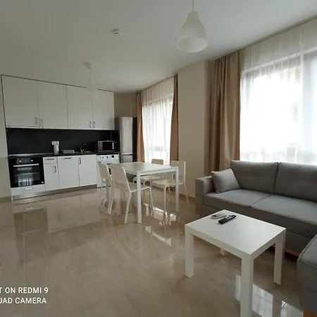 Azuro Residence - Luxury Apartment *
