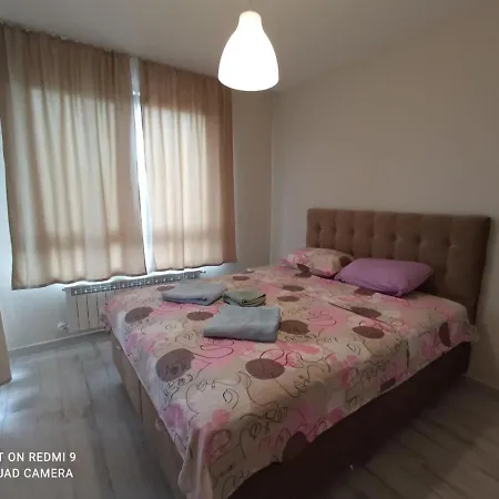 Azuro Residence - Luxury Apartment